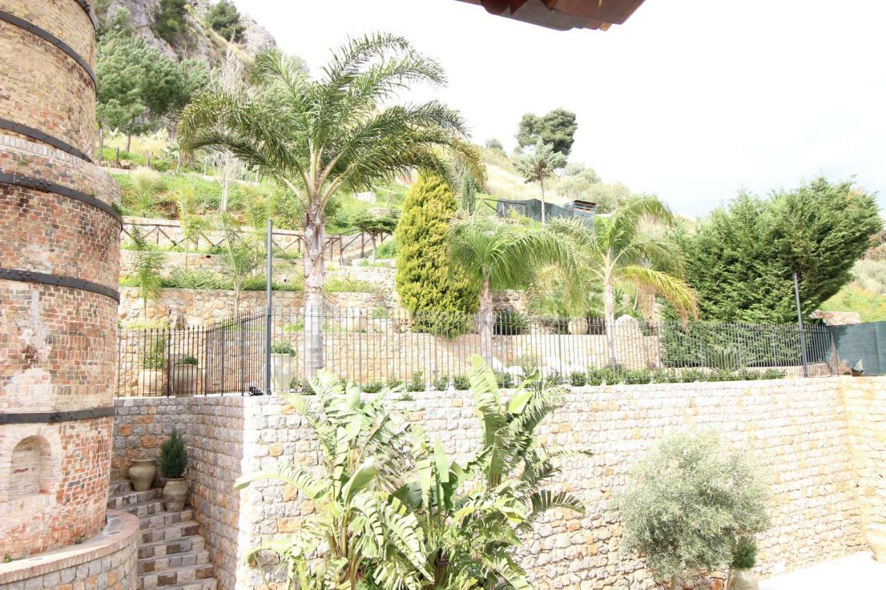 Villa Privata - Private Villa - Palermo — Foto 1